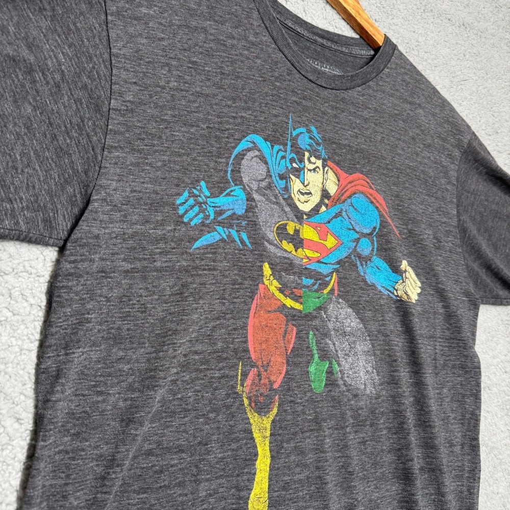 Mens Batman Superman Fusion Graphic M T Shirt Dark Gray Heathered Short Sleeve - Picture 4 of 6
